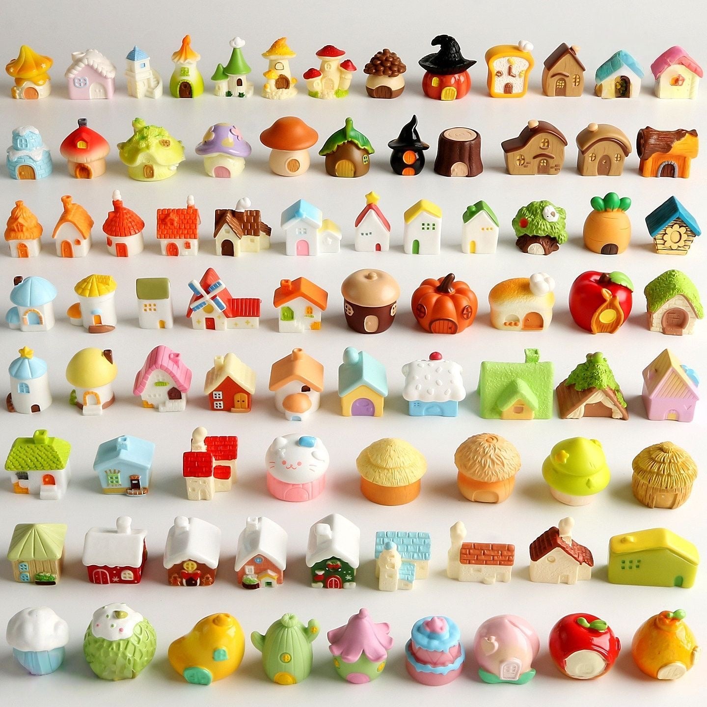 New Mini Fairy-Tale Candy Cottage Blind Bag – Cartoon Miniature House Model Ornament & Trendy Accessory