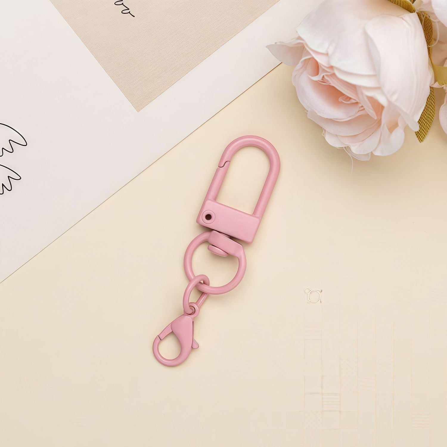 Macaron-finish lobster clasp charm – DIY fuse bead keychain accessory